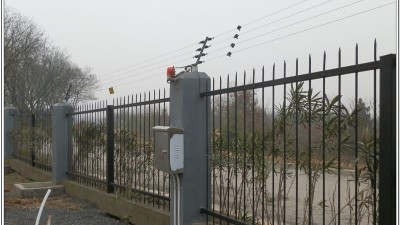 工廠周界為什么需要安裝脈沖電子圍欄？