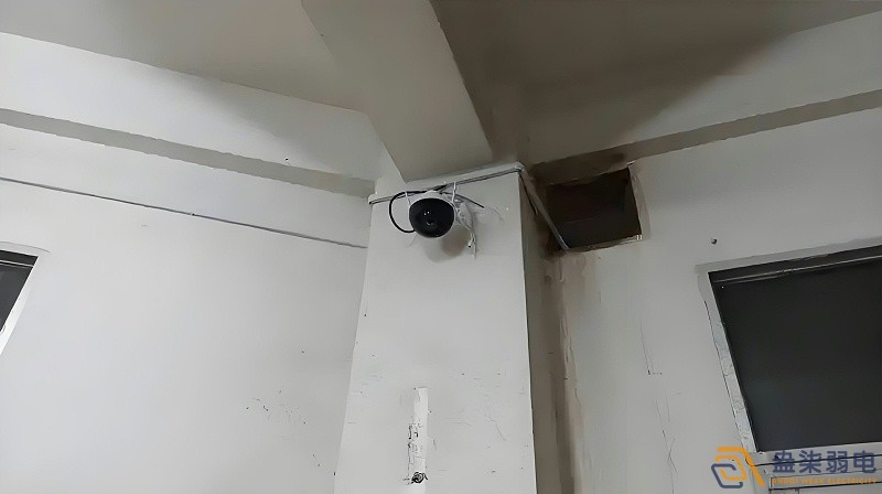 如何提高攝像頭的防塵效果？