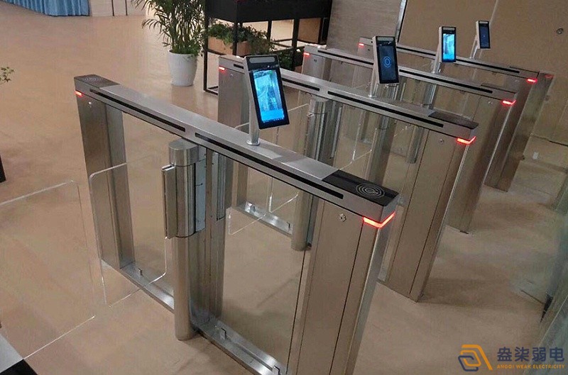 企業(yè)微信禁考勤一體機(jī)，快試試！